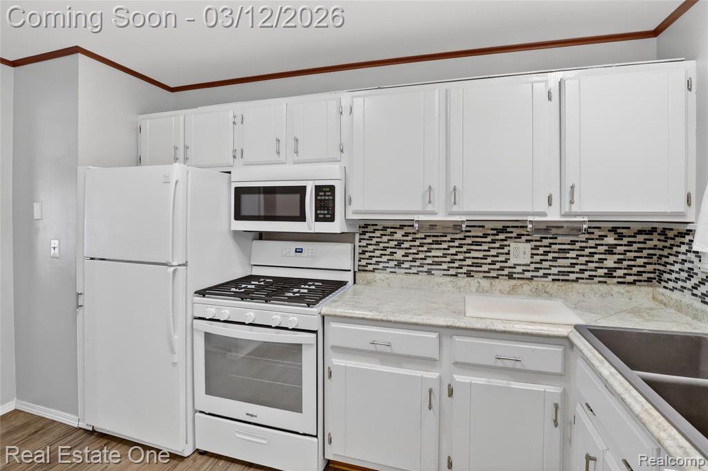 9722 Hamilton Street, Van Buren, MI 48111 — Photo 15