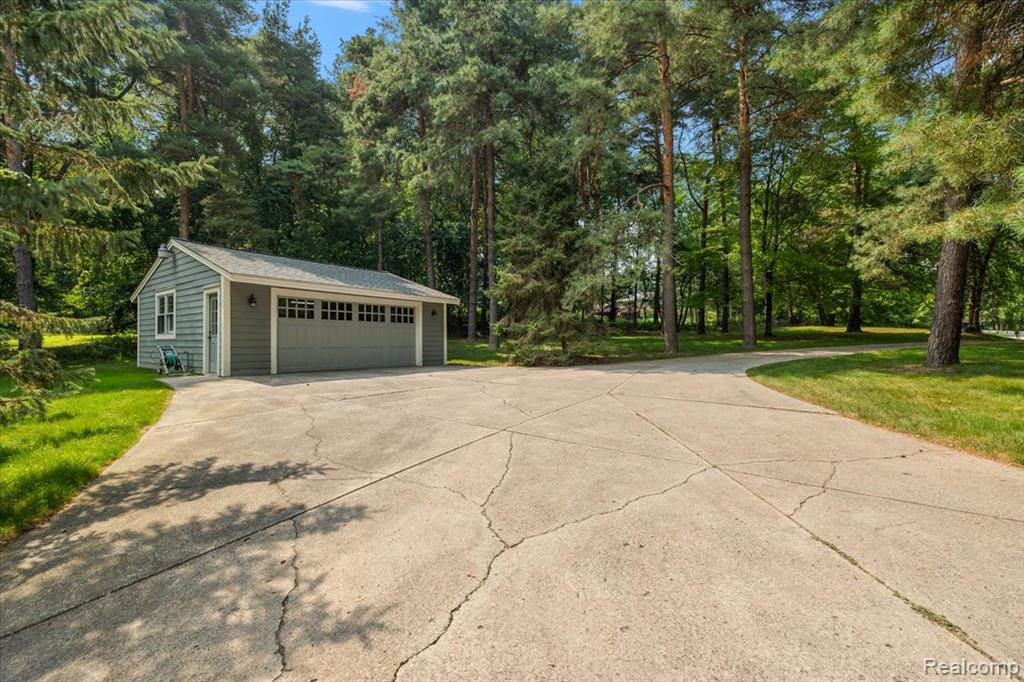 801 Seven Oaks Lane, Oxford, MI 48371 — Photo 71