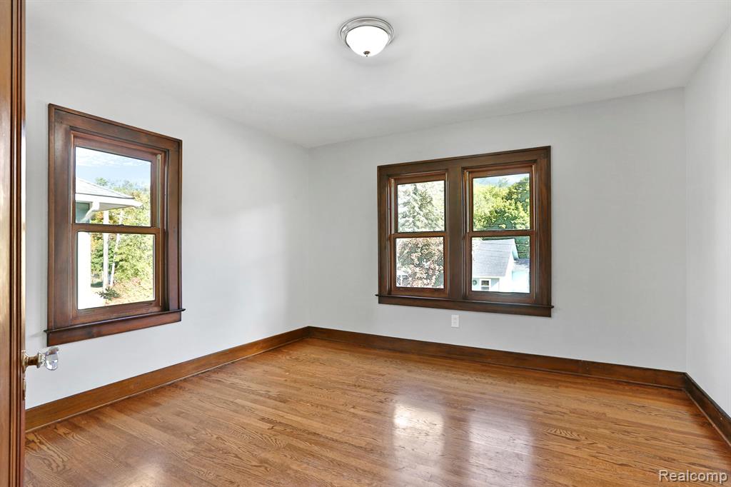 252 E ANN ARBOR Trail, Plymouth, MI 48170 — Photo 22