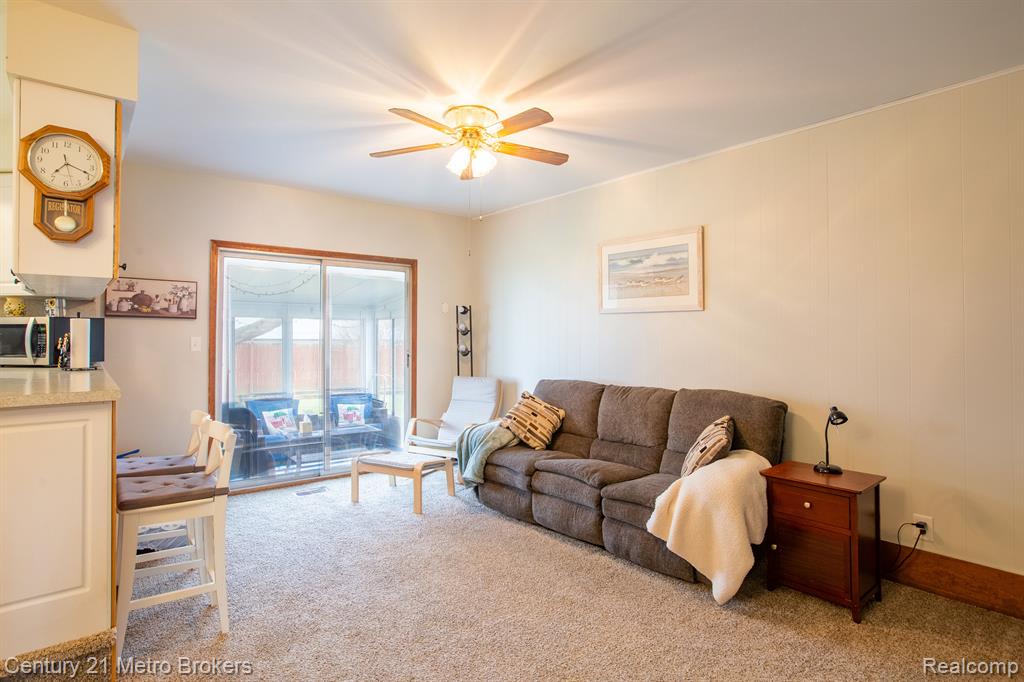 719 SURFWOOD Lane, Davison, MI 48423 — Photo 7