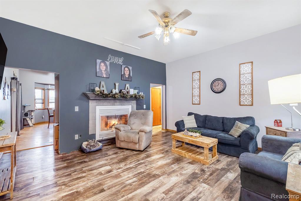 9265 N LINDEN Road, Clio, MI 48420 — Photo 5