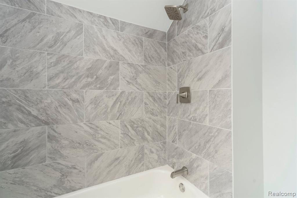 5484 MIDDLESEX Street, Dearborn, MI 48126 — Photo 38