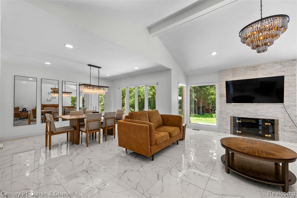 5120 Langlewood Court, West Bloomfield, MI — Photo 6