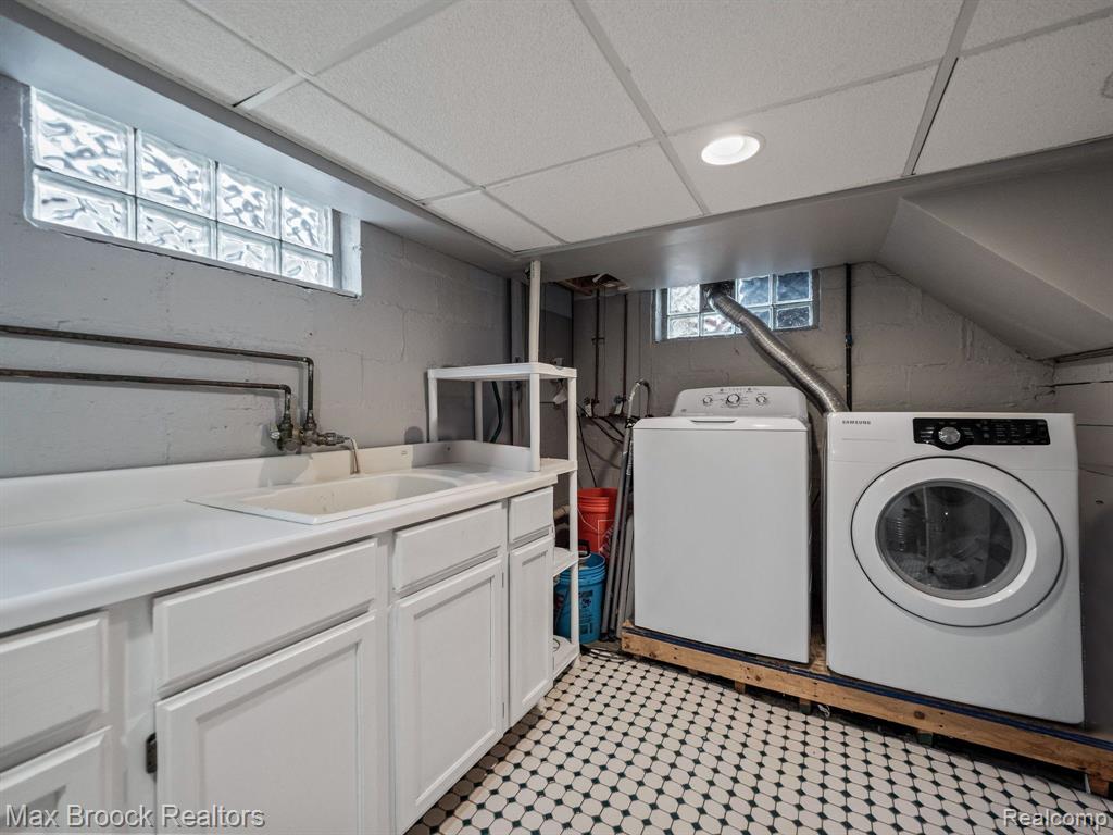 913 MAPLEGROVE Avenue, Royal Oak, MI 48067 — Photo 23