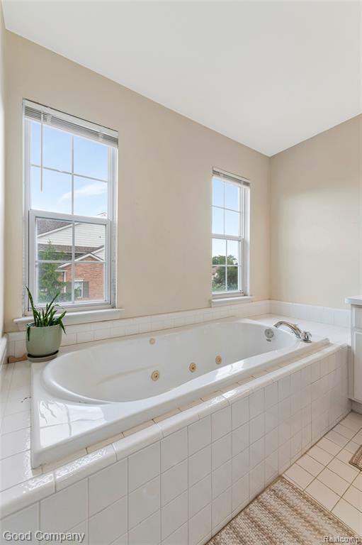 4742 Maddie Lane, Dearborn, MI 48126 — Photo 25