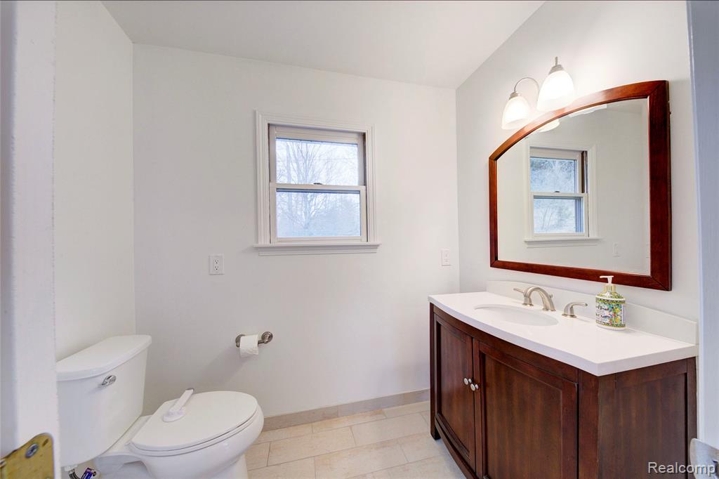 2718 Sexton Road, Howell, MI 48843 — Photo 12