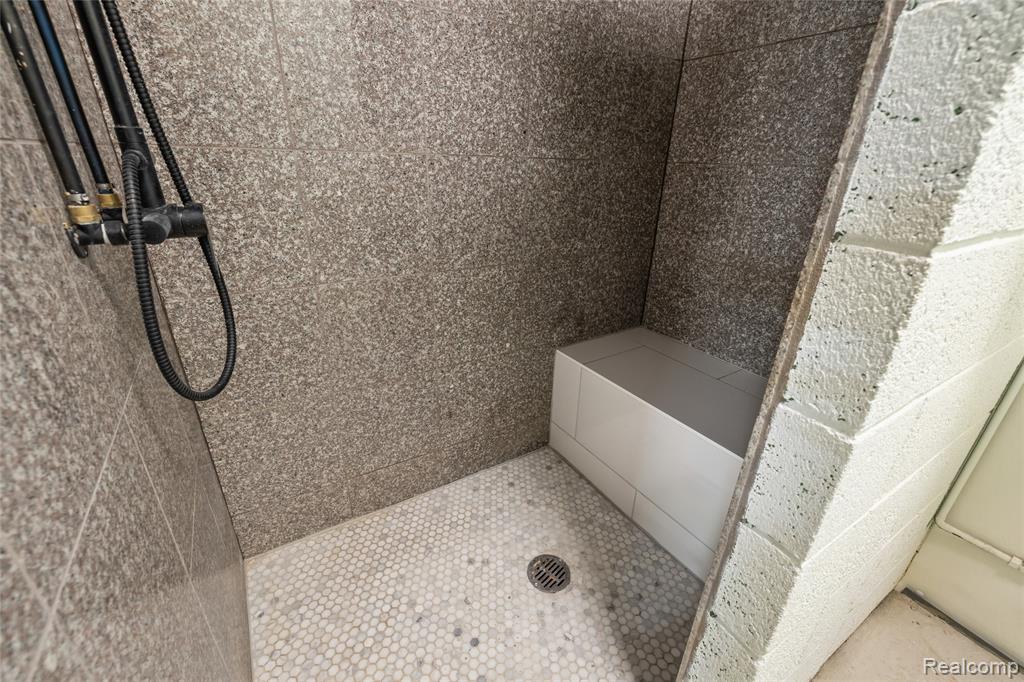 7828 Kolb Avenue, Allen Park, MI 48101 — Photo 20
