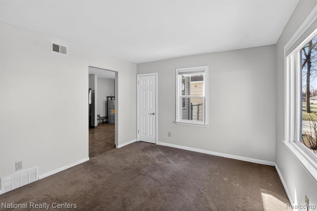 8880 Marlowe Avenue, Plymouth, MI 48170 — Photo 8
