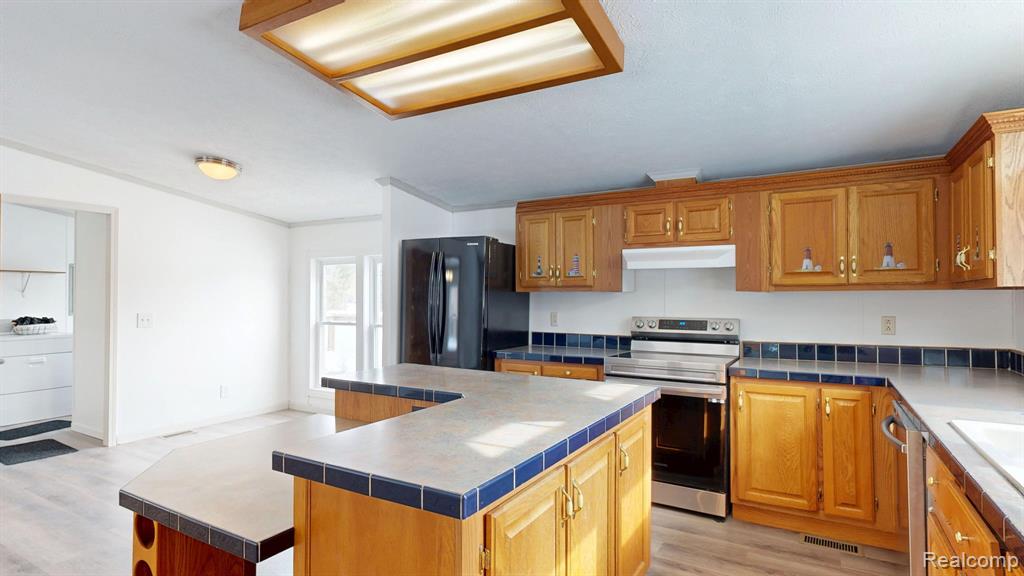 3220 N Summers Road, Imlay City, MI 48444 — Photo 8