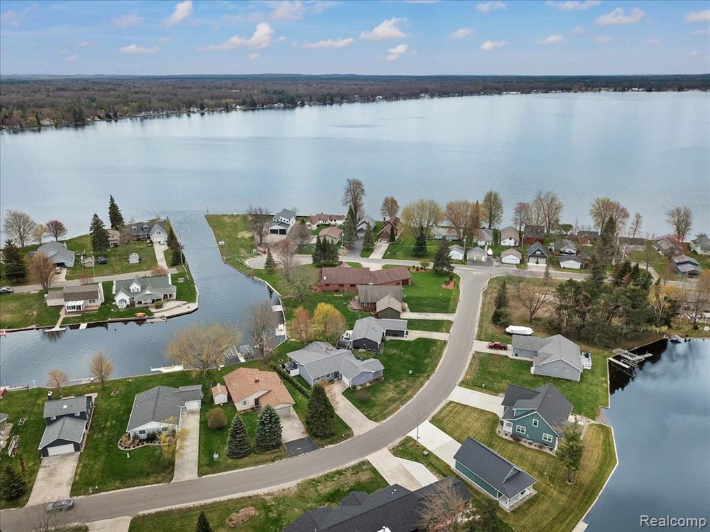 131 Bryan J Drive, Houghton Lake, MI 48629 — Photo 48