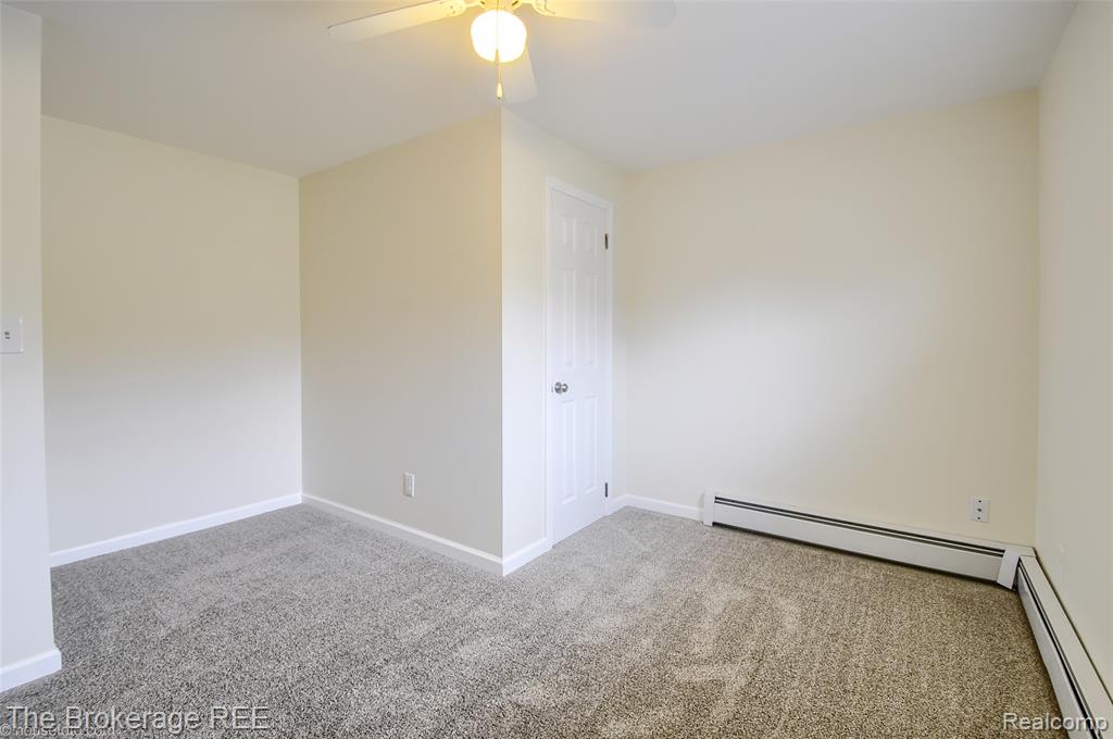 11247 Irish Road, Otisville, MI 48463 — Photo 27