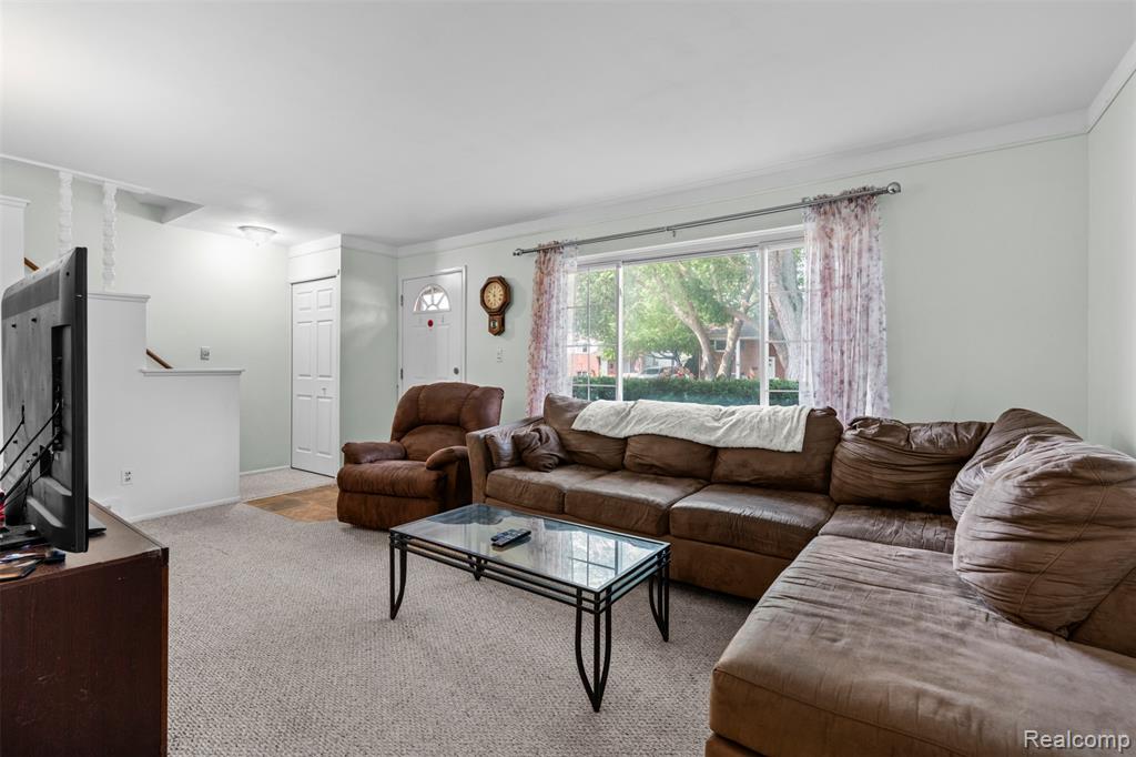 9719 Katherine Street, Taylor, MI 48180 — Photo 5