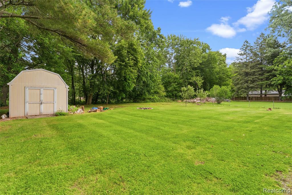 1843 Curtis Road, Birch Run, MI 48415 — Photo 23