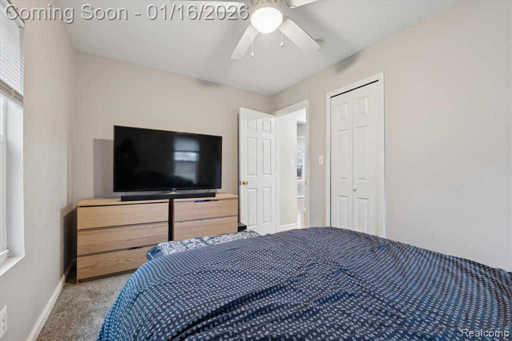 537 Andresen Court, Hazel Park, MI 48030 — Photo 20