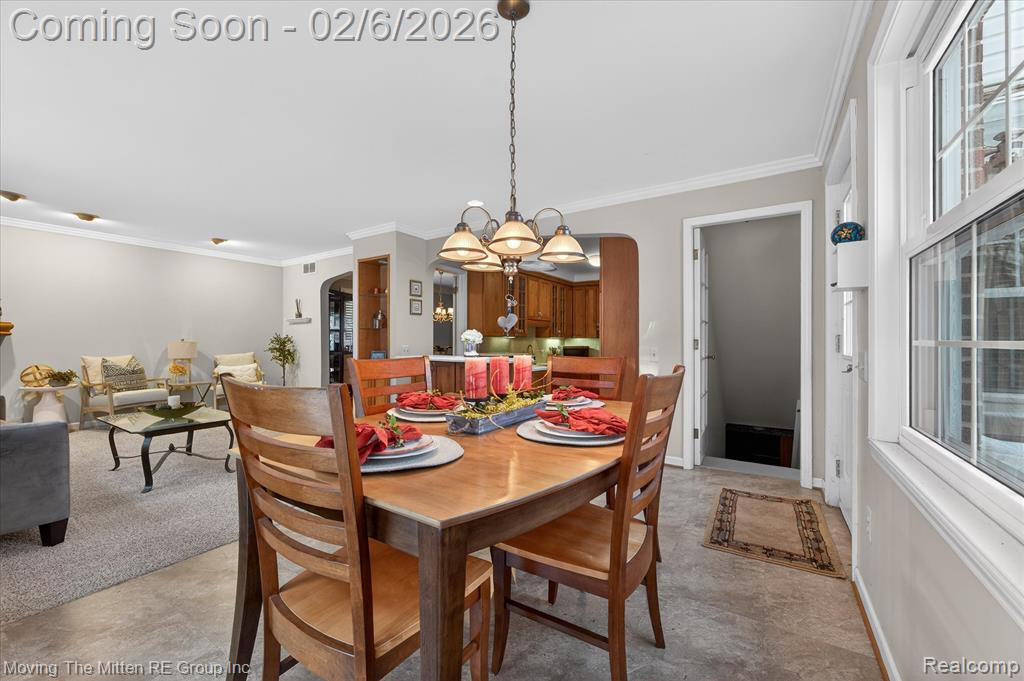 351 Ridgemont Road, Grosse Pointe Farms, MI 48236 — Photo 8