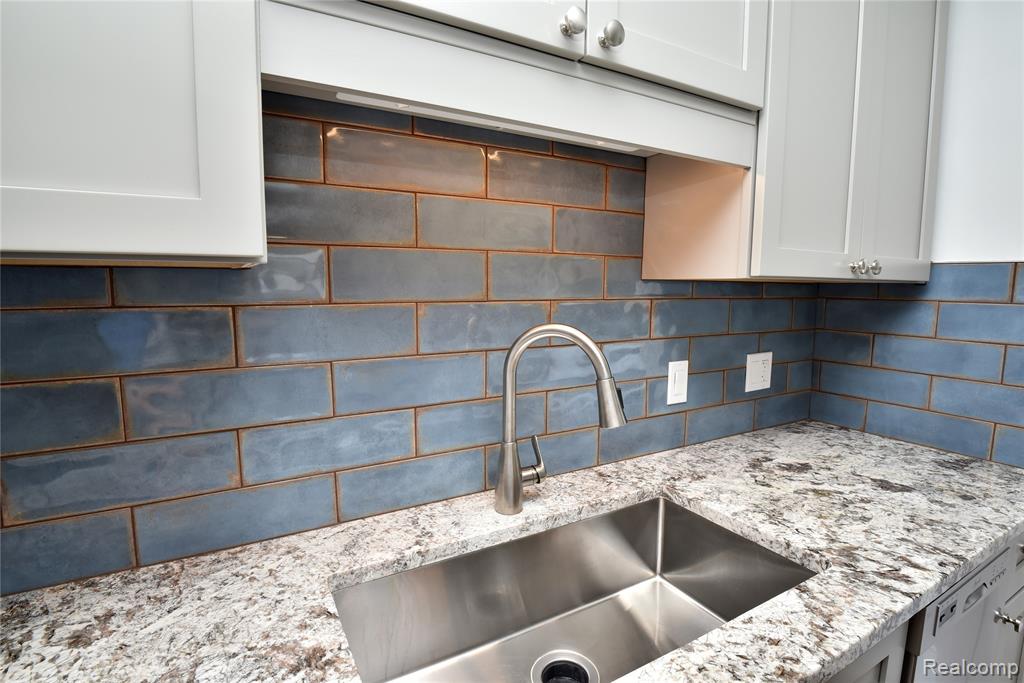 4121 Linwood Avenue, Royal Oak, MI 48073 — Photo 9