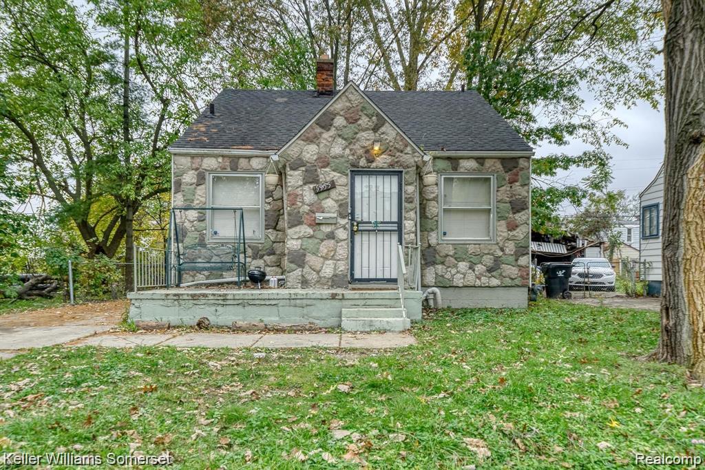 5955 GUILFORD Street, Detroit, MI 48224 — Photo 2