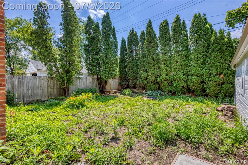 4335 W 14 Mile Road, Royal Oak, MI 48073 — Photo 13