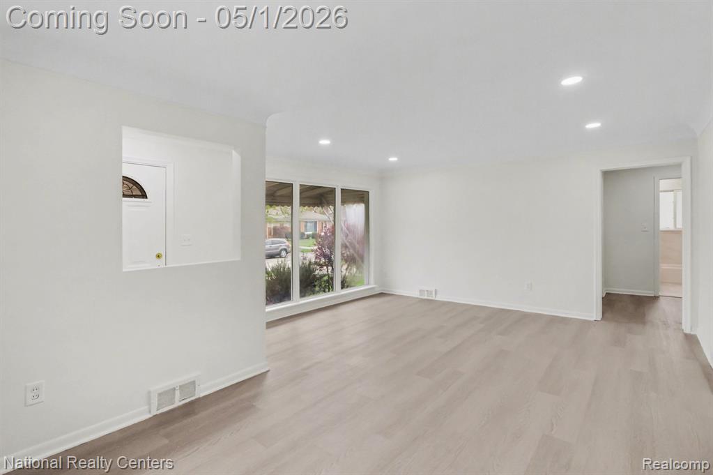 13012 Tecumseh, Redford, MI 48239 — Photo 5