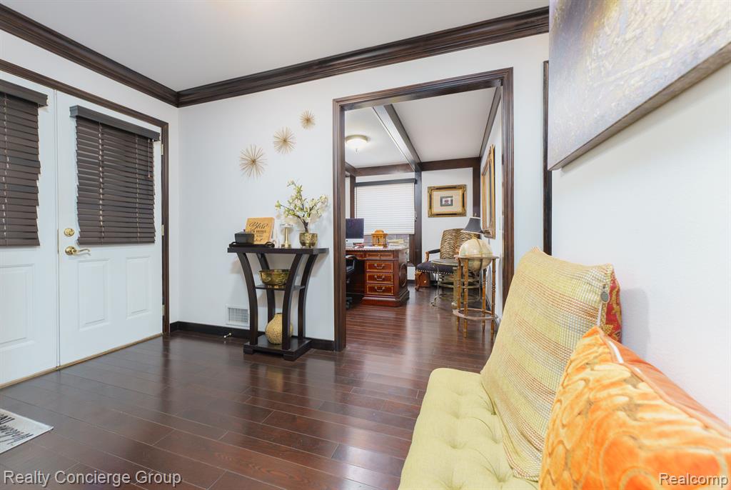 4526 GOLF VIEW Drive, Brighton, MI 48116 — Photo 3