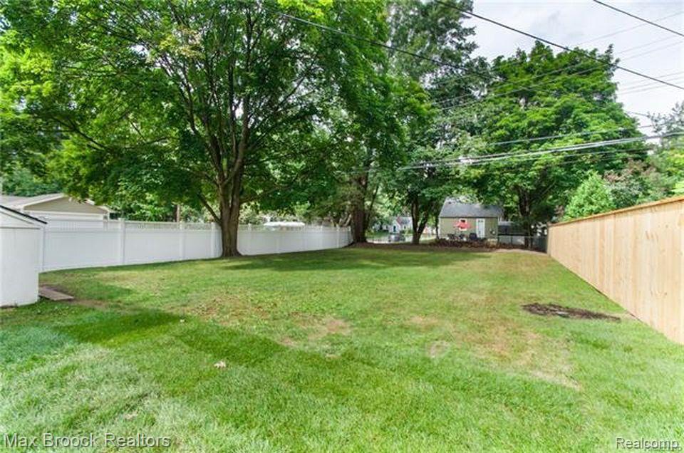 603 N Wilson Avenue, Royal Oak, MI 48067 — Photo 41
