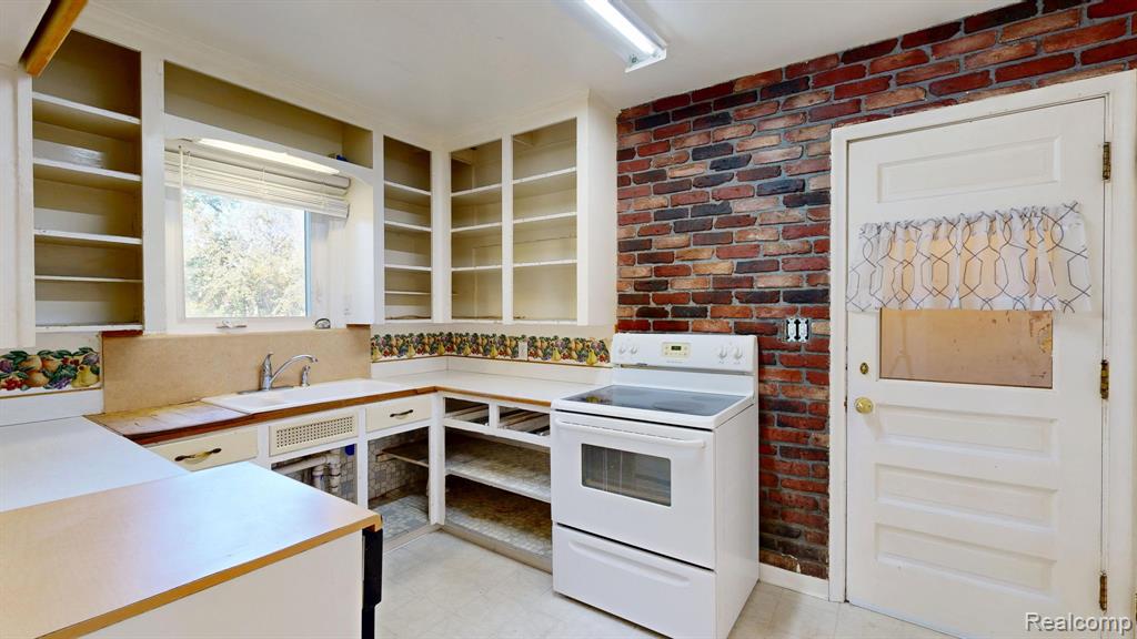 4455 N Genesee Road, Flint, MI 48506 — Photo 13