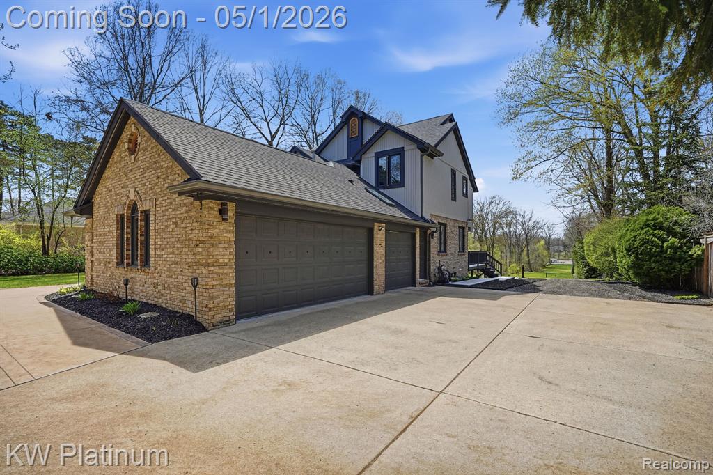 2739 Riverside Drive, Port Huron, MI 48060 — Photo 91
