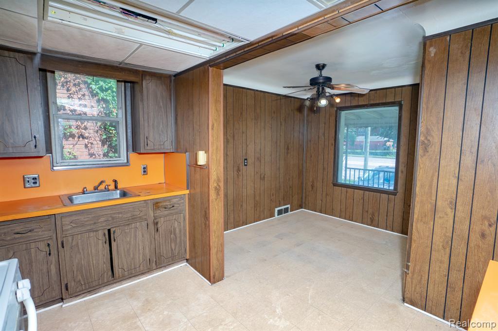 4224 W DAVISON, Detroit, MI 48238 — Photo 17