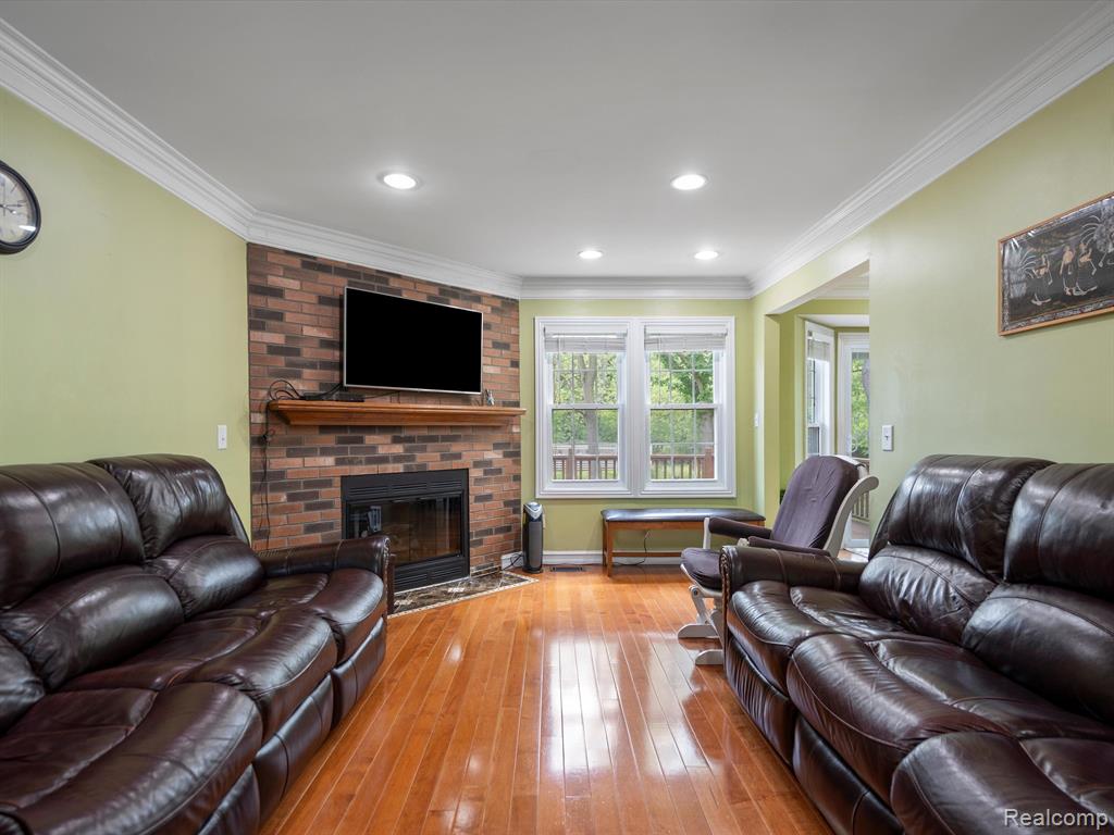 7323 S KINGSTON, Westland, MI — Photo 8