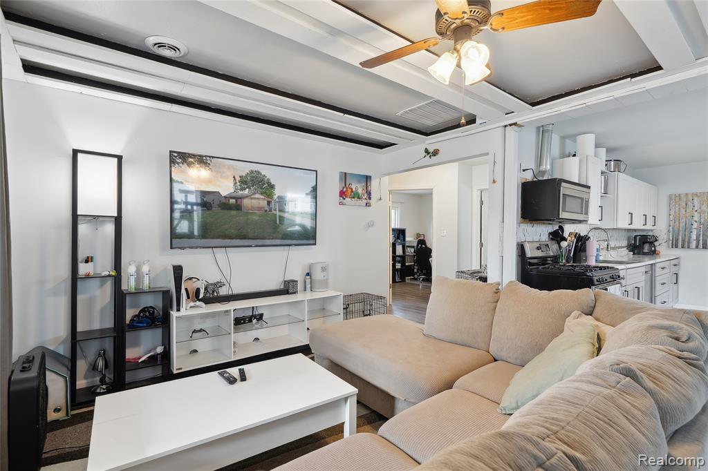 6018 Harrison Street, Garden City, MI — Photo 9