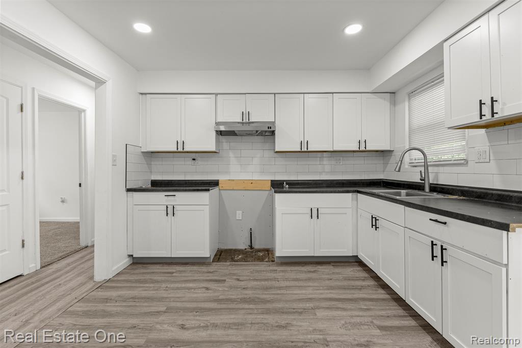 29522 Grandview Street, Inkster, MI 48141 — Photo 9