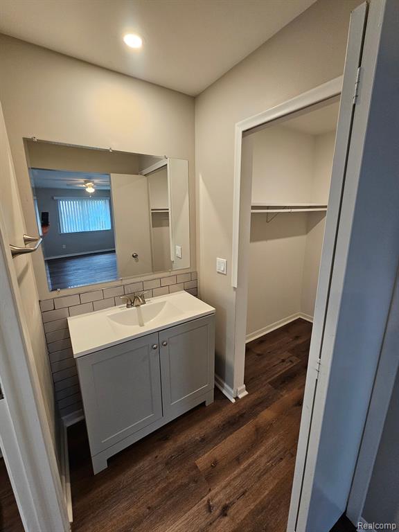 42015 TODDMARK Lane, Clinton Twp, MI 48038 — Photo 7