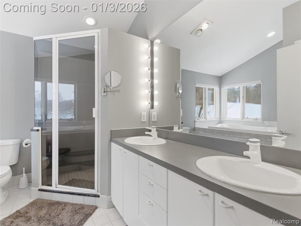 8153 Sashabaw Ridge Drive, Clarkston, MI 48348 — Photo 38