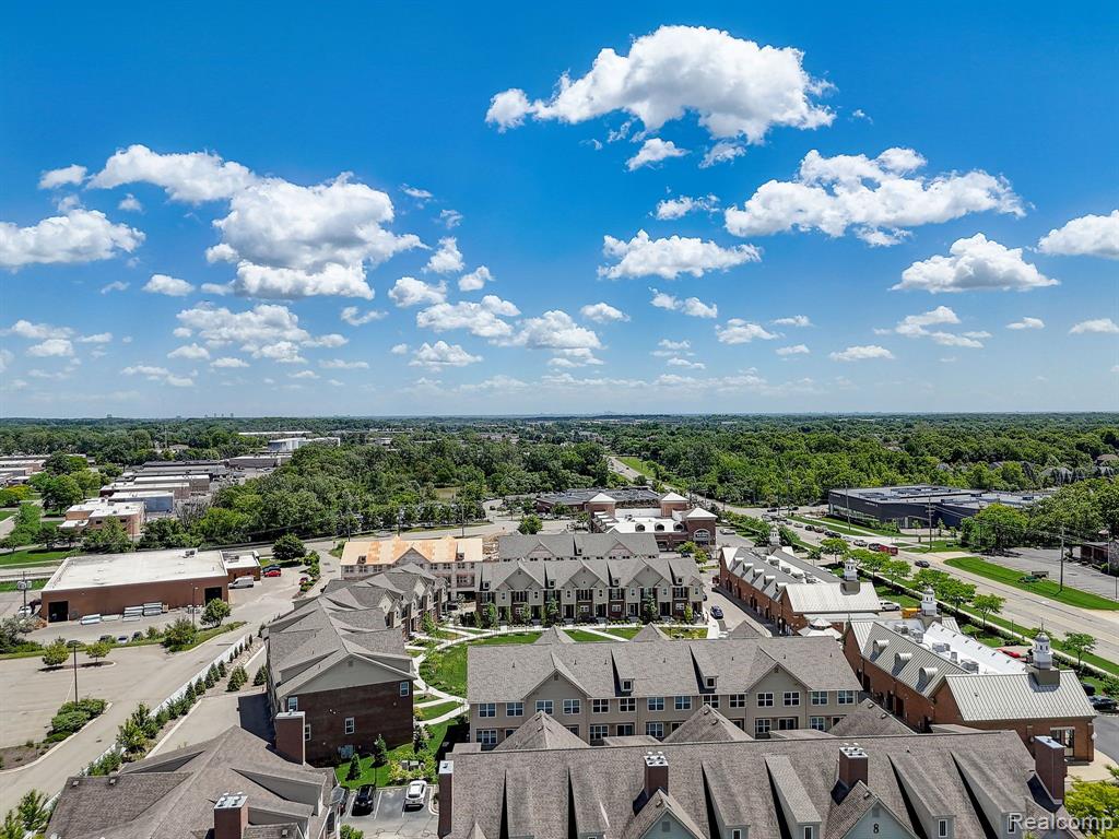 25503 GRANDVIEW Lane, 26, Novi, MI — Photo 11