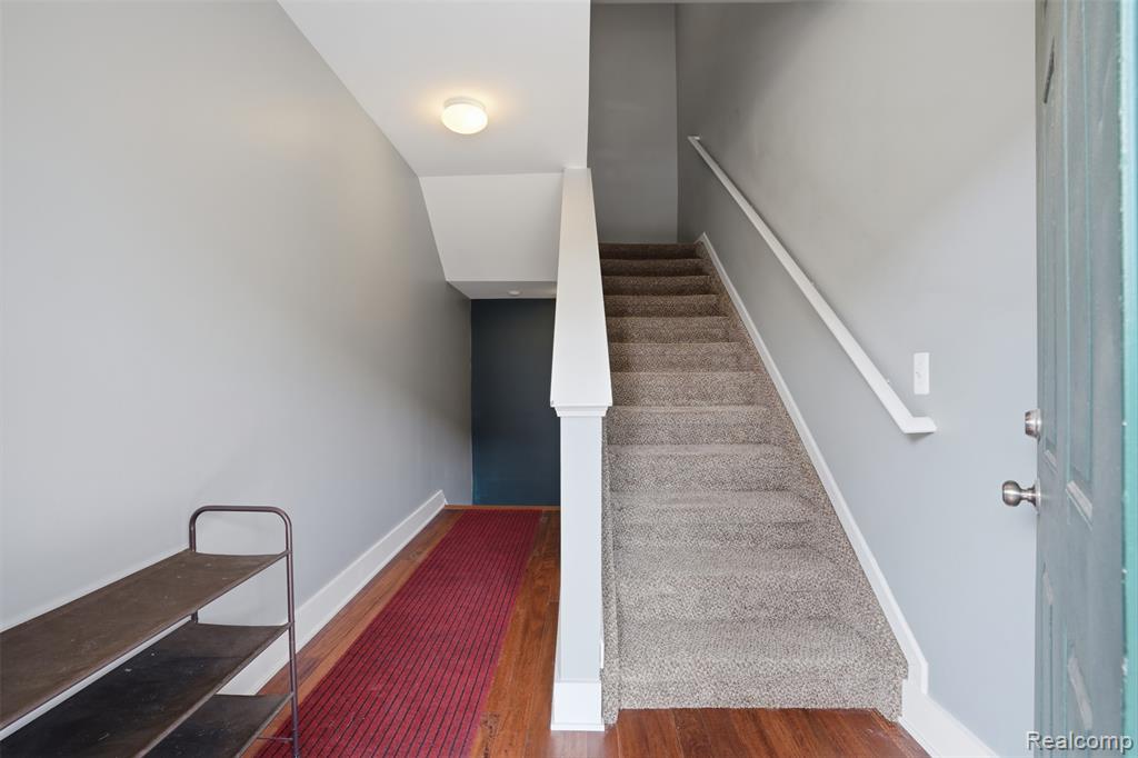 39478 Springwater Drive, Northville, MI 48168 — Photo 5