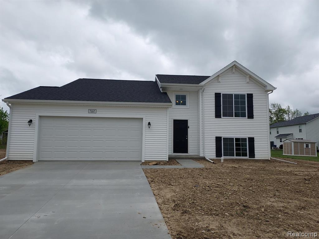 7107 TIMBERLINE Drive, Flint, MI 48507 — Photo 32
