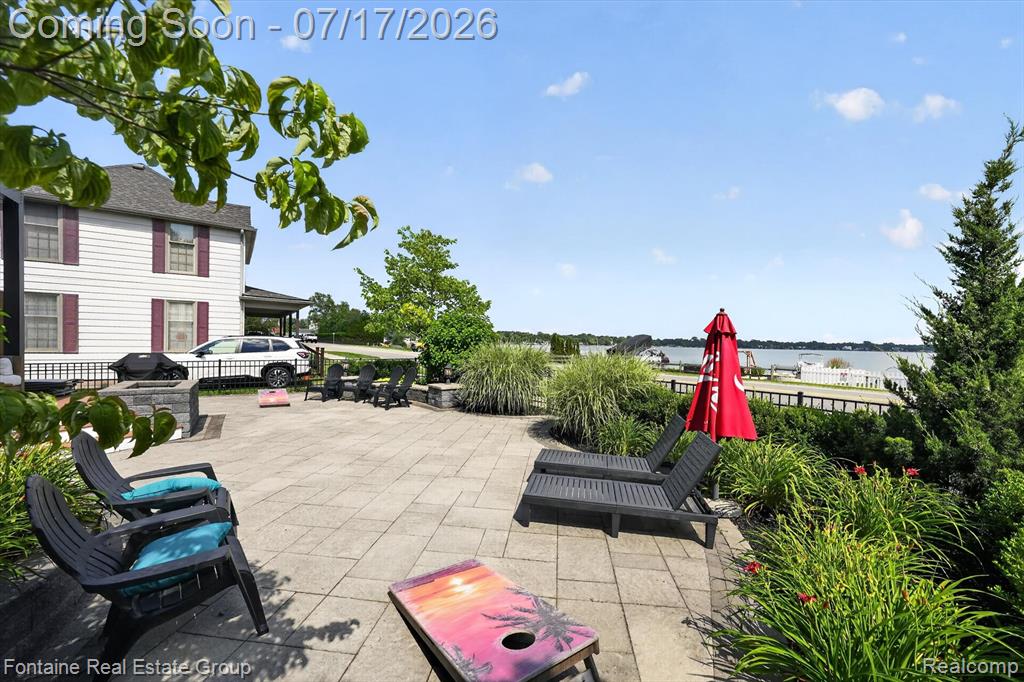 240 Rosebud Court, Walled Lake, MI 48390 — Photo 54