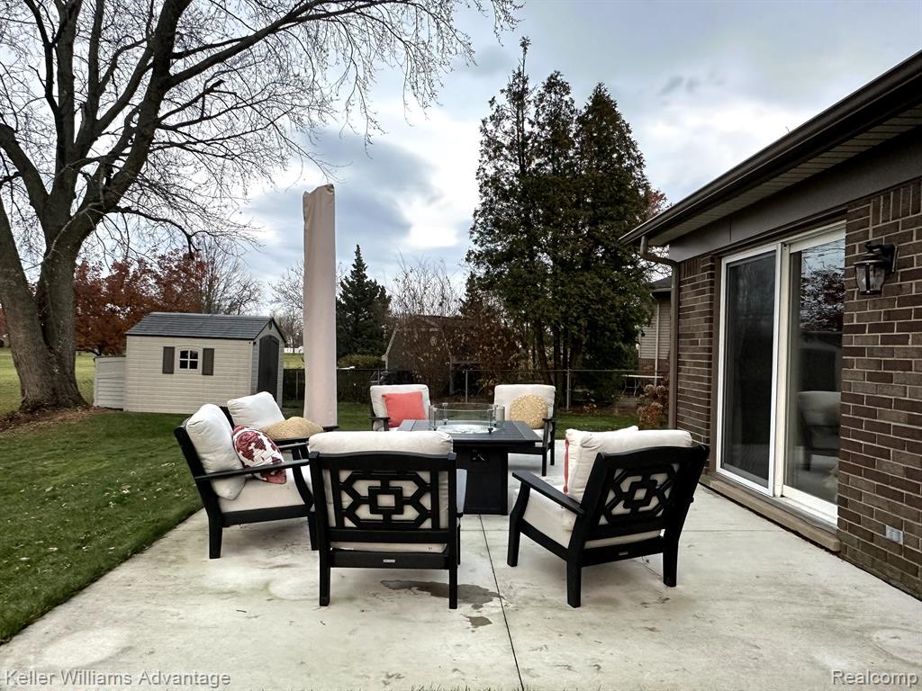 43924 ORLEANS, Canton, MI 48187 — Photo 42