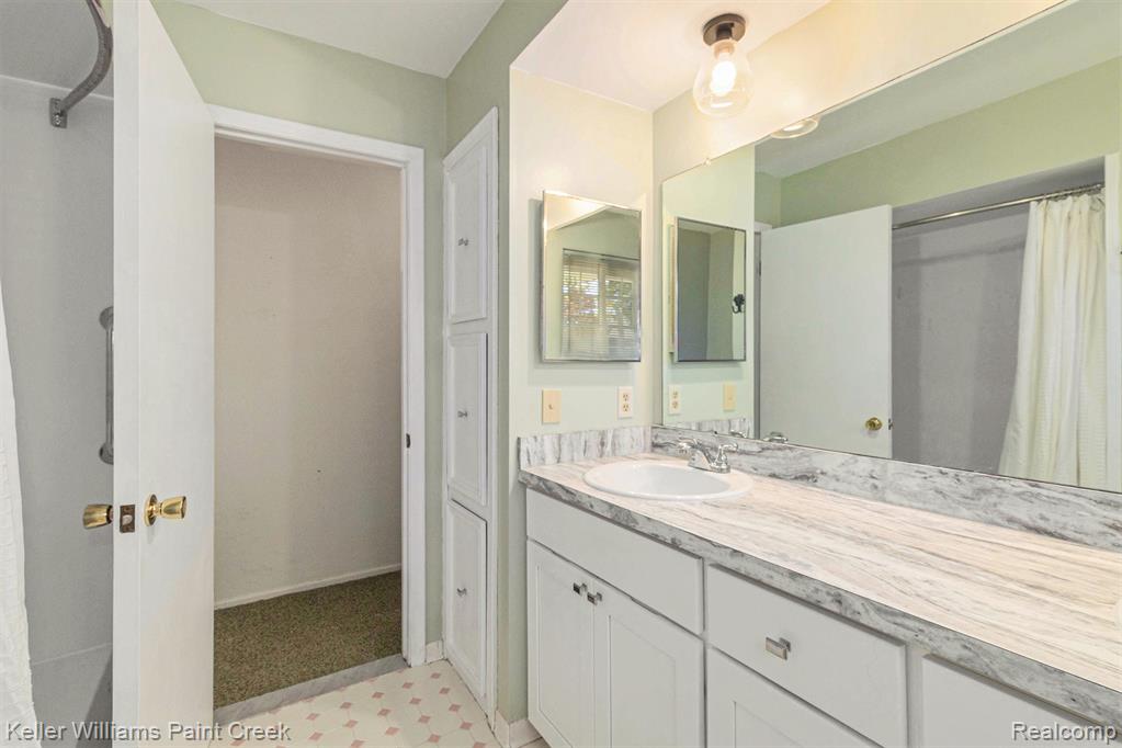 52527 Belle Vernon, Shelby Twp, MI 48316 — Photo 32