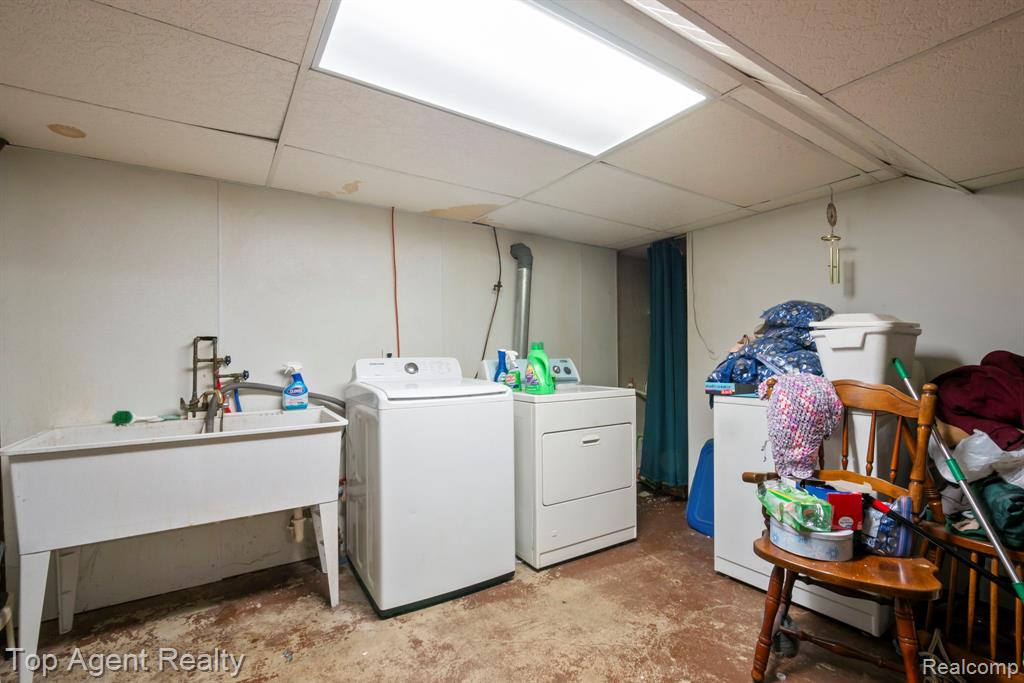 54951 Ridge Road, New Baltimore, MI 48047 — Photo 44