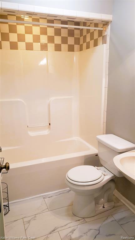 195 W Strathmore Avenue, Pontiac, MI 48340 — Photo 17