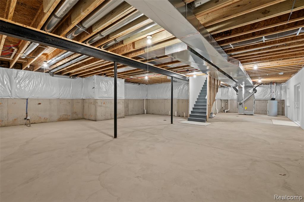 1487 ST JAMES Boulevard, Ann Arbor, MI 48108 — Photo 32