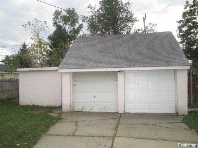 8088 TIMKEN Avenue, Warren, MI 48089 — Photo 11