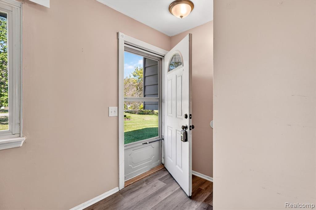 4450 N Vassar Road, Flint, MI 48506 — Photo 3