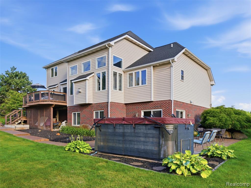 1232 Thorn Ridge Drive, Howell, MI 48843 — Photo 40