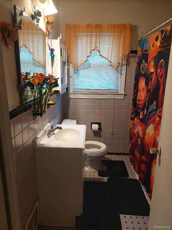 8666 Patton Street, Detroit, MI 48228 — Photo 6
