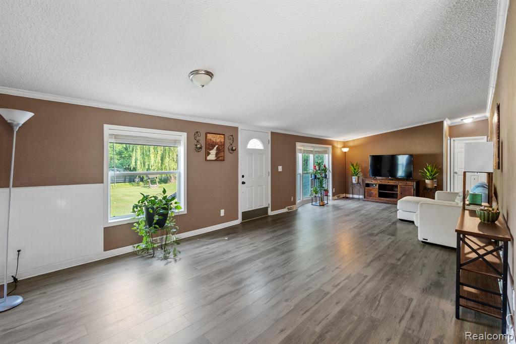 6315 Heyer Street, Romulus, MI 48174 — Photo 6