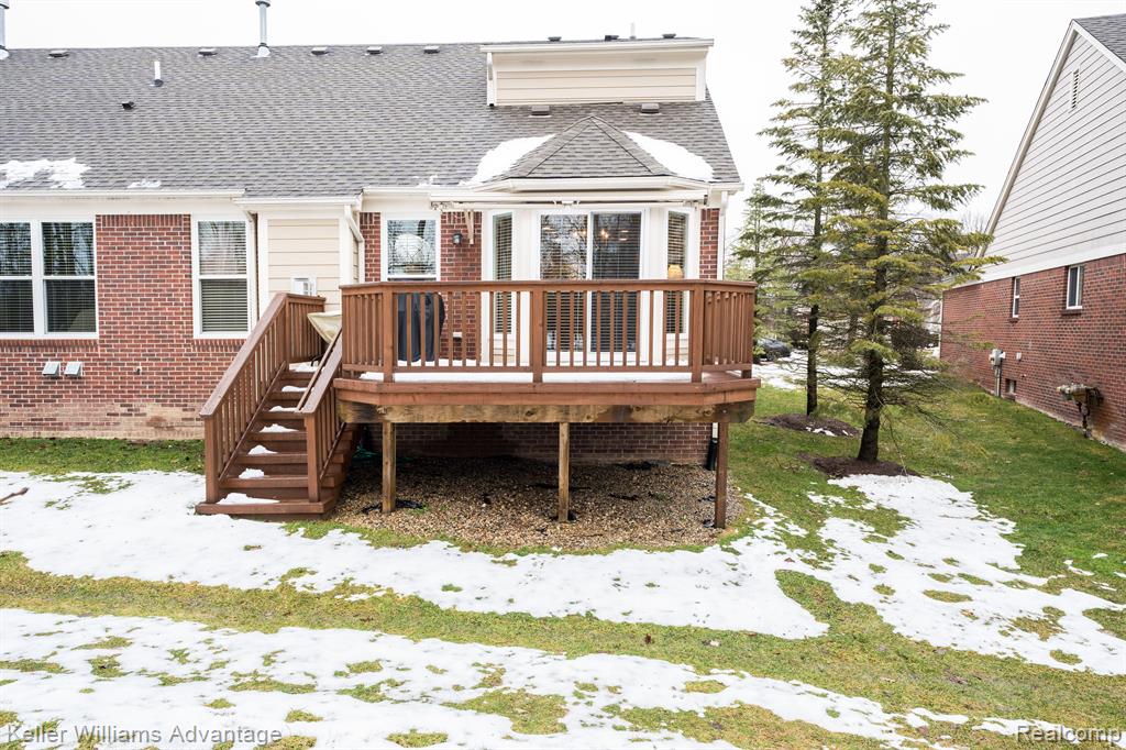 40807 Lenox Park Drive, Novi, MI 48377 — Photo 34