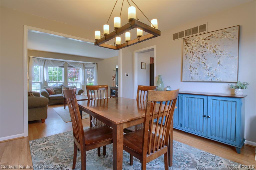 44516 Bramblewood Court, Belleville, MI 48111 — Photo 8