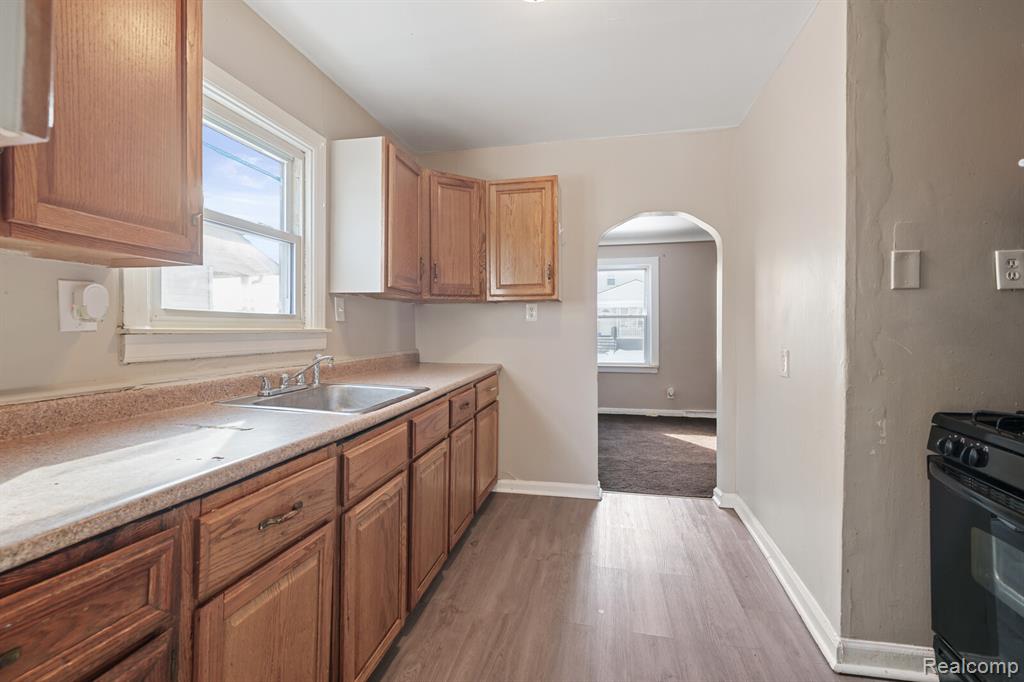 7583 Hudson Avenue, Warren, MI 48091 — Photo 7